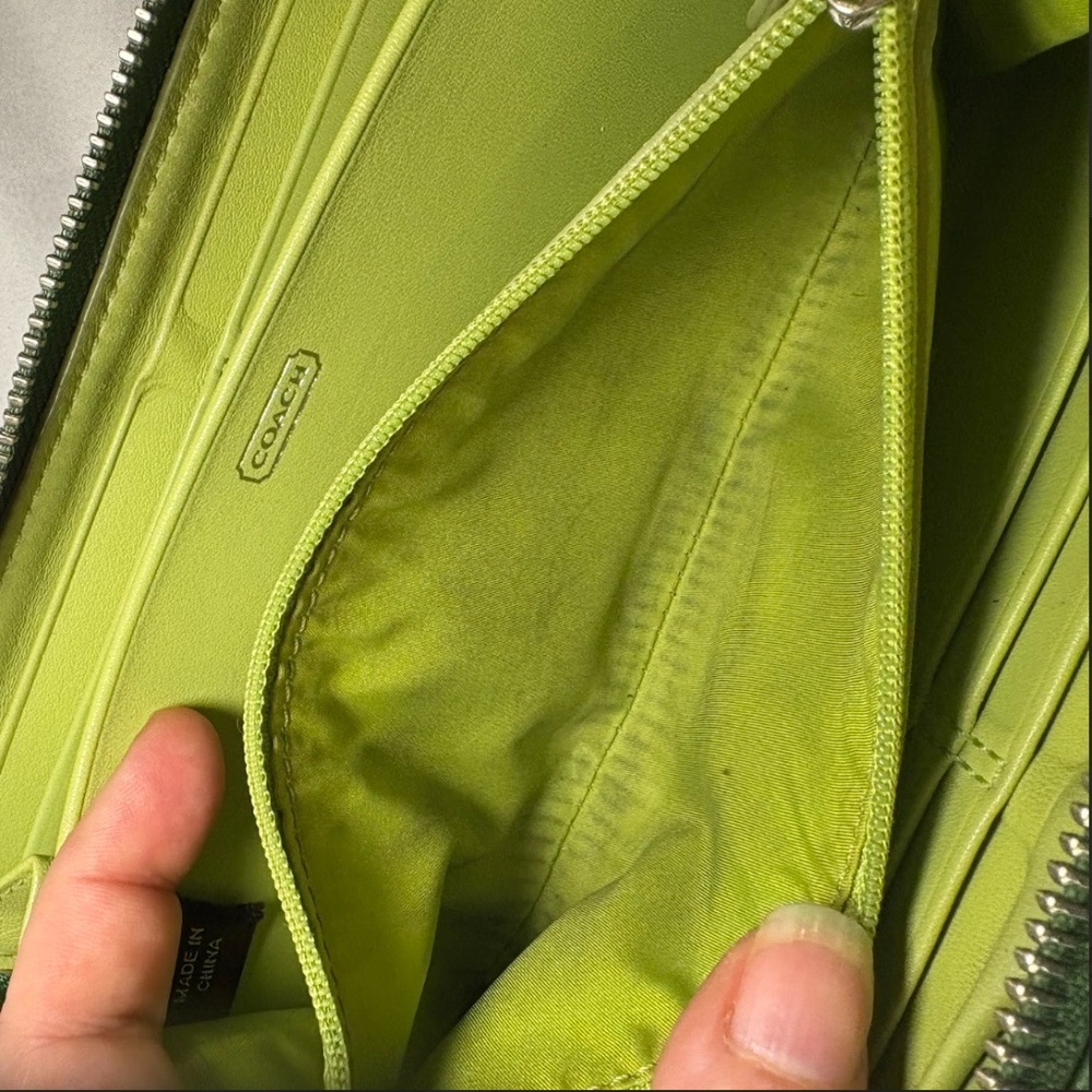Coach Op Art Long Wallet Leather Green Silver Metal Fittings Round Zipper - Picture 9 of 15
